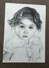 Carregar imagem no visualizador da galeria, Retratos a grafite / carvão, por encomenda